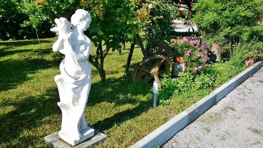 Hotel Ginevra Poggiomarino المظهر الخارجي الصورة